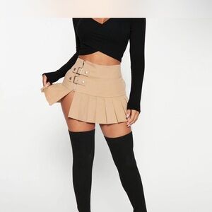 Khaki mini skirt